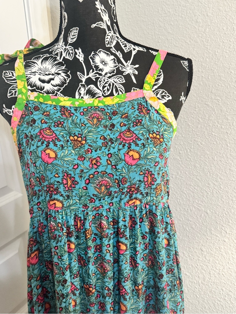 Natural Life Floral Tie Strap Maxi Dress Blue Pink Boho Size Small - Picture 3 of 9